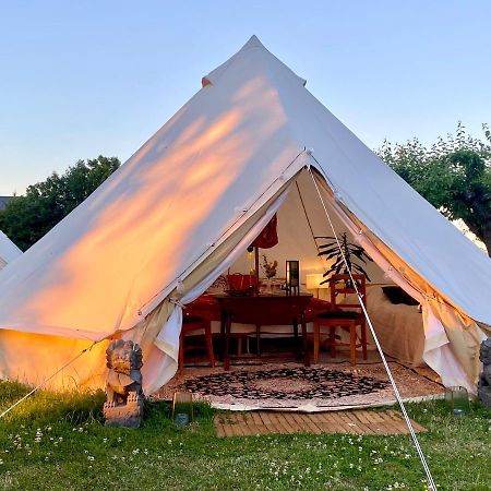 ホテル Soerby Glamping Klockrike エクステリア 写真