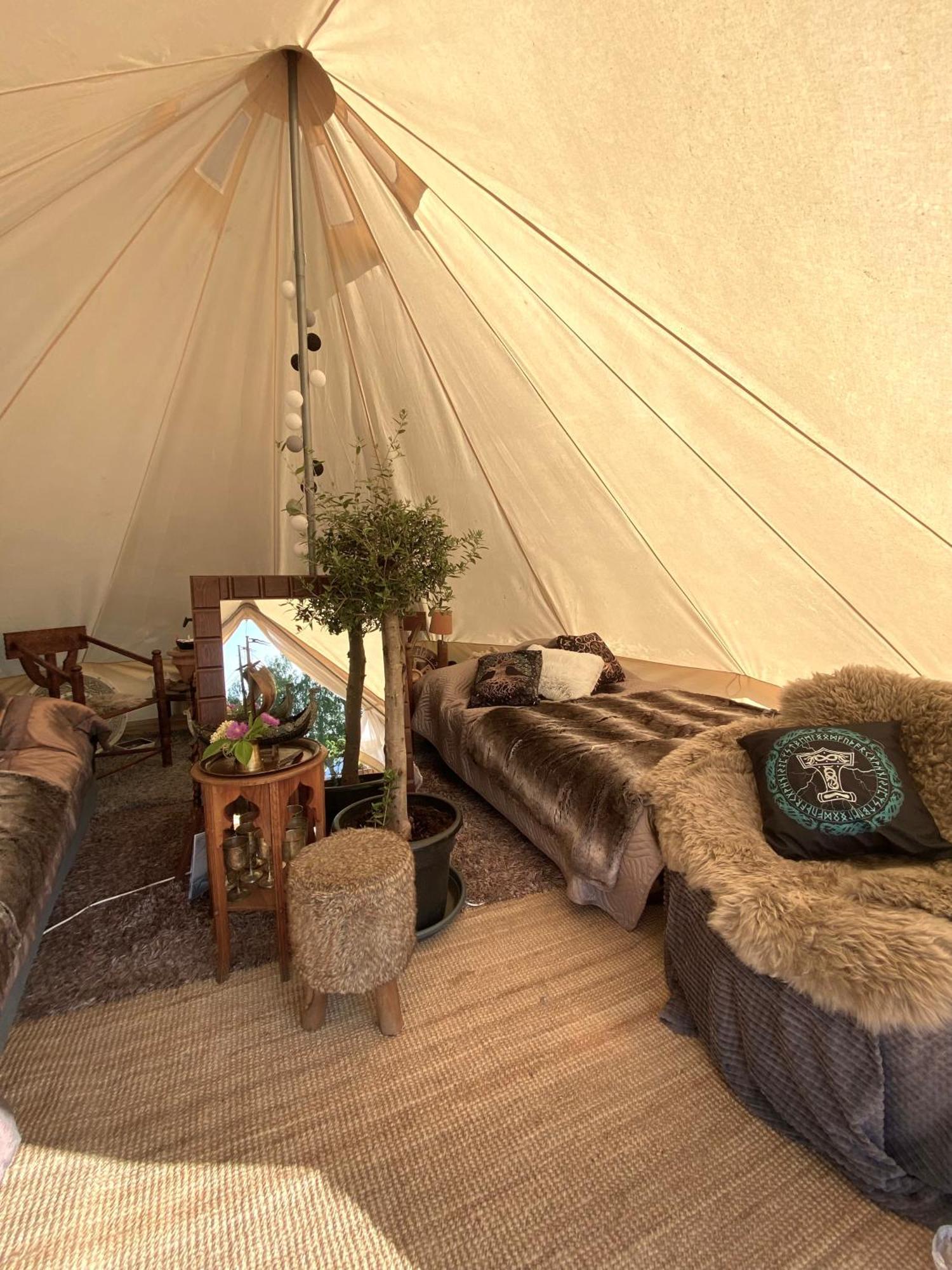 ホテル Sorby Glamping Klockrike エクステリア 写真