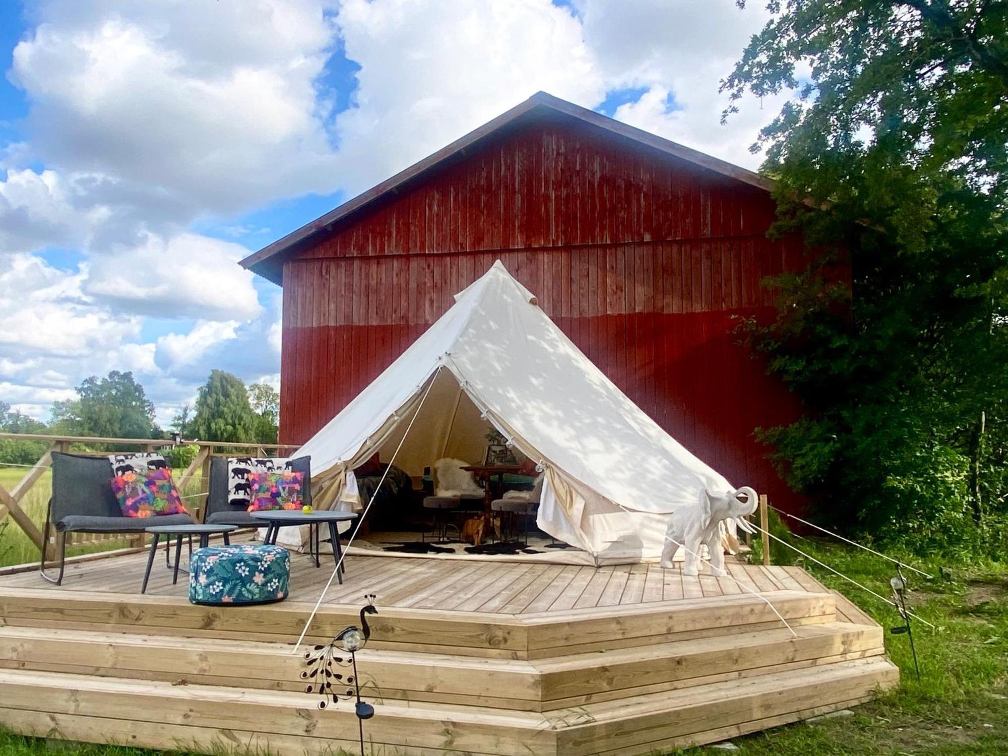 ホテル Soerby Glamping Klockrike エクステリア 写真