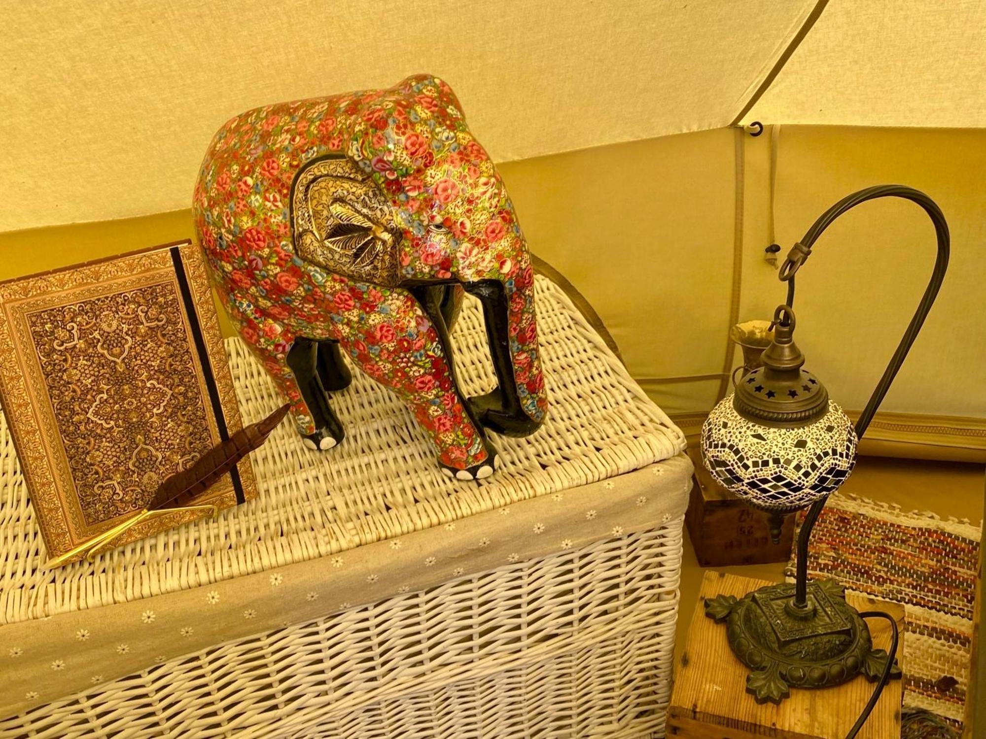 ホテル Soerby Glamping Klockrike エクステリア 写真